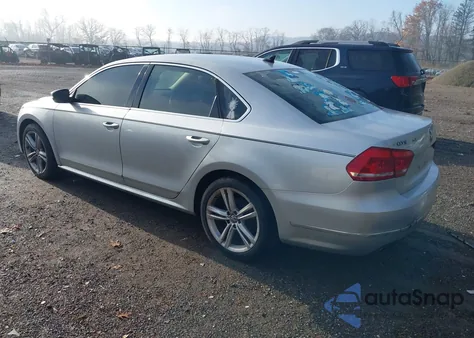 2014 Volkswagen Passat 1.8T Sel Premium from USA, damaged, VIN 1VWCS7A31EC056640